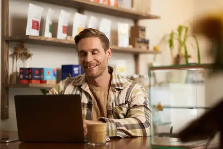 A man, learning how to create a multilingual website