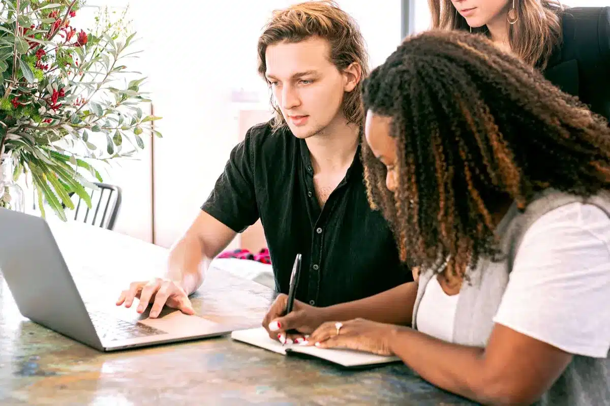 workers planning on lead generation for their website