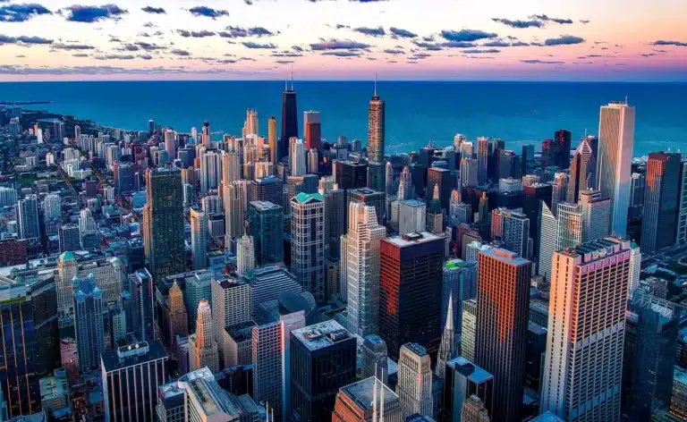 Top 30 eCommerce Platform Statistics in Chicago